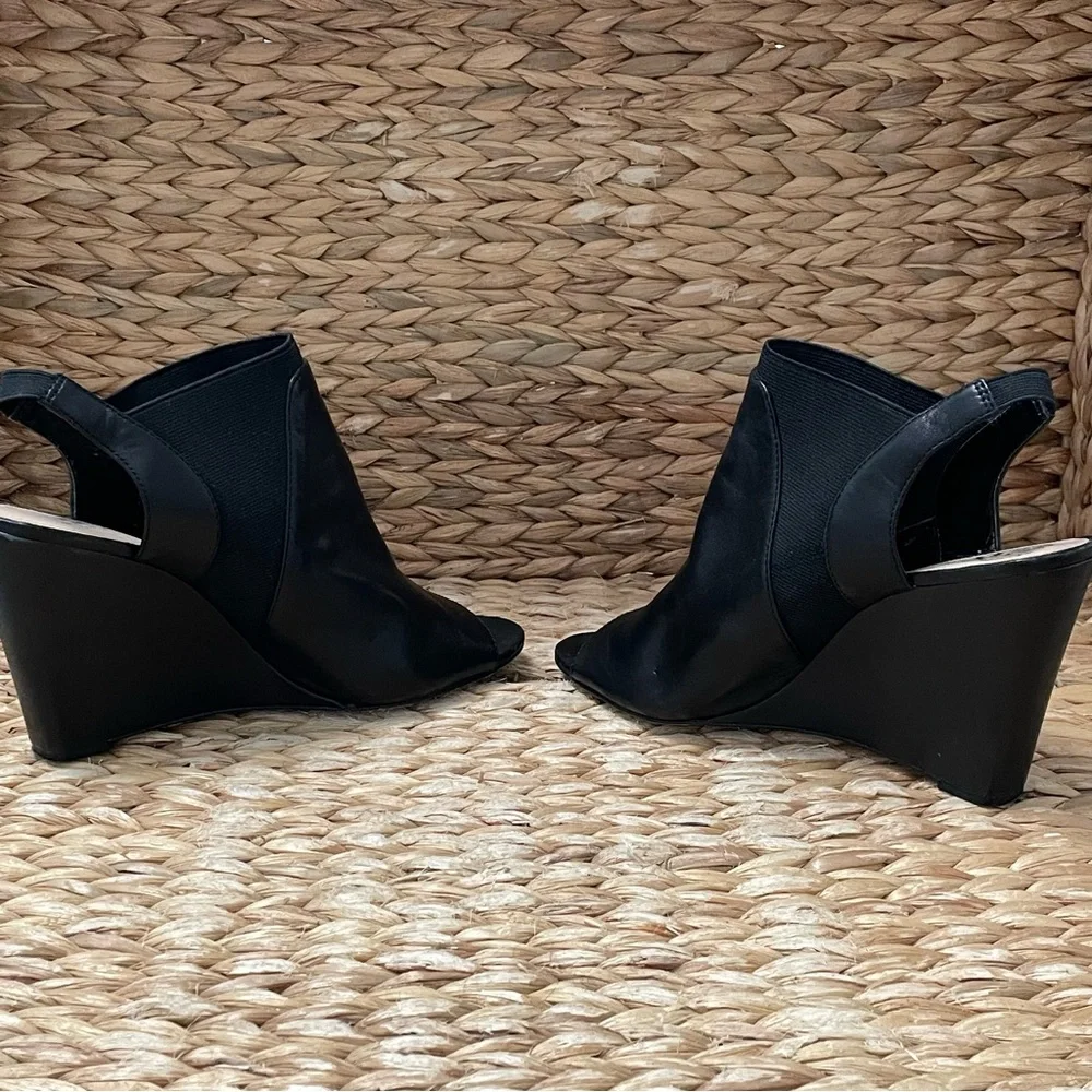 Vince Camuto Open Toe‎ Wedge Booties Black Leather